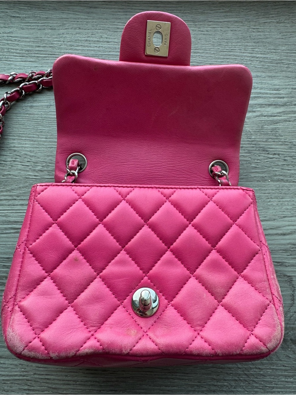 Chanel - Mini Square Flap Bag in Pink - Picture 9 of 14